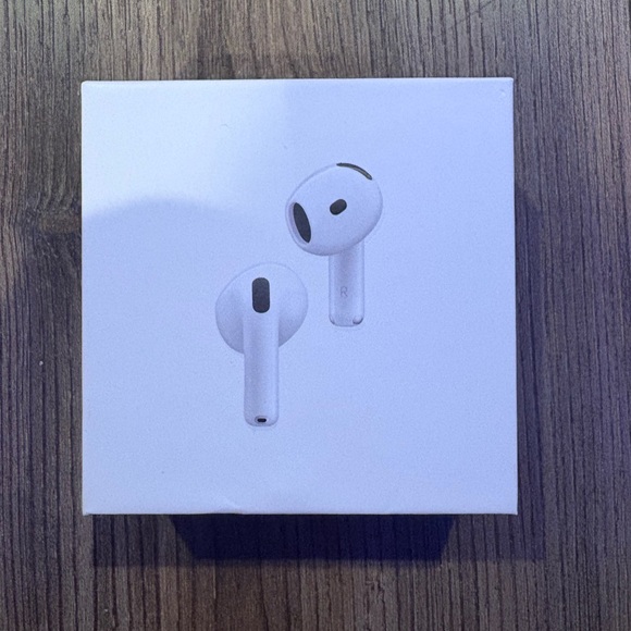 Apple AirPods (4th Generation) - White